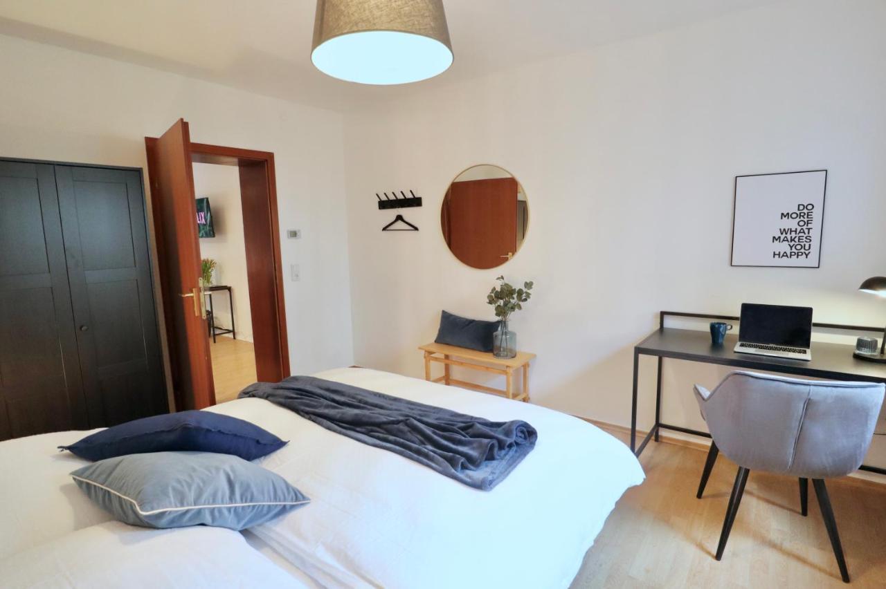Sapphire Apartment: Free Parking + Netflix + Bathtub เอสเซน ภายนอก รูปภาพ