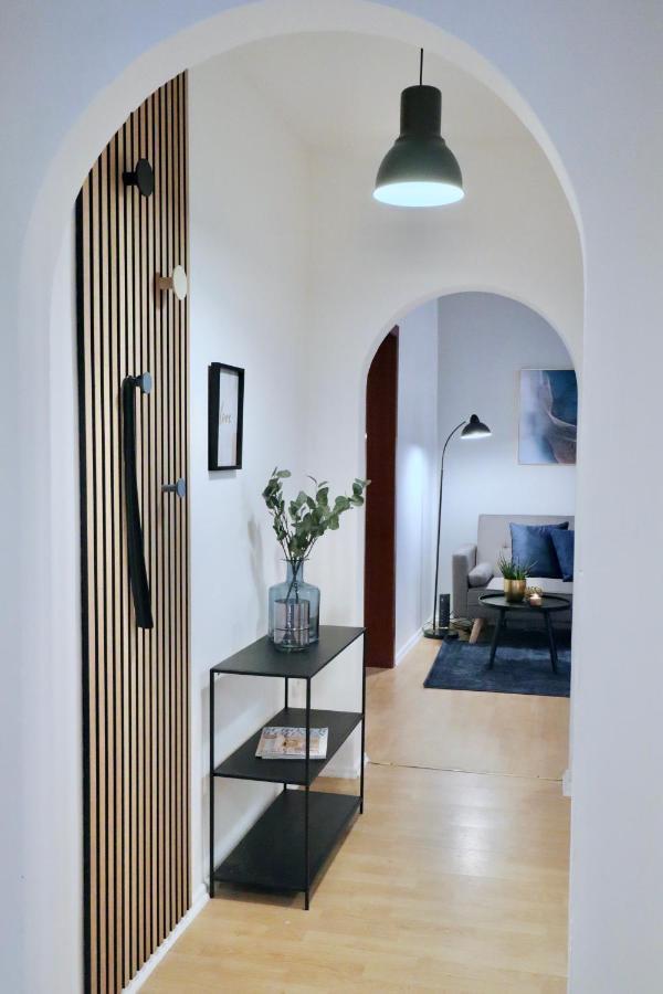 Sapphire Apartment: Free Parking + Netflix + Bathtub เอสเซน ภายนอก รูปภาพ